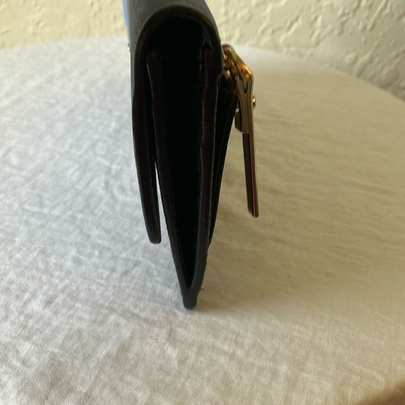 Kate Spade: Blue & Black Wallet - 10 card slots- coin area- Gold tone - Picture 12 of 16